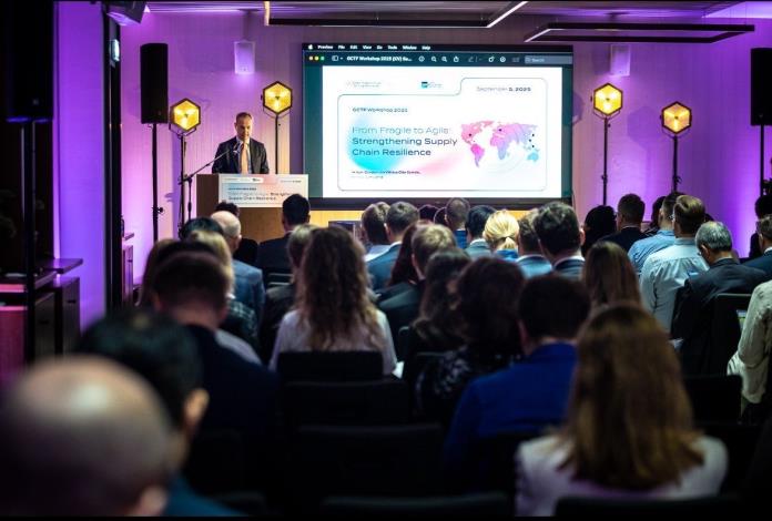 圖說四：立陶宛外交部政務次長Julius Pranevičius致詞。