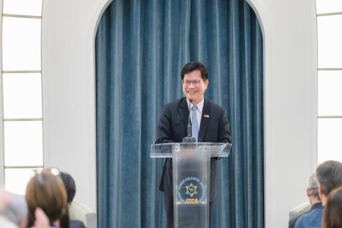 圖說三：外交部長林佳龍於訪團歡迎會致詞。