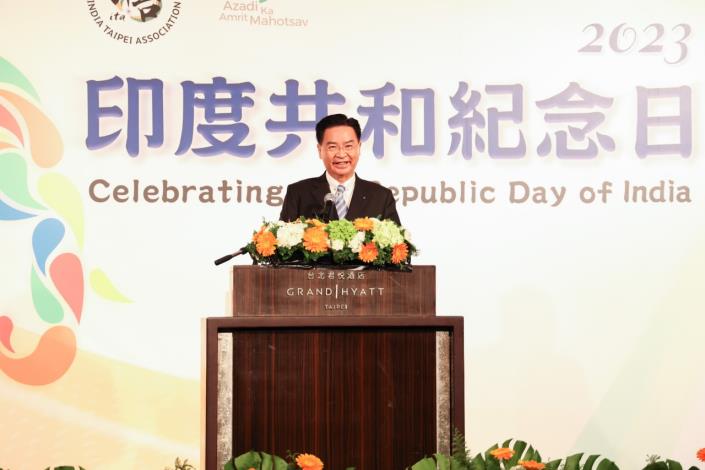 圖說一：外交部長吳釗燮於2023年「印度共和紀念日」致詞。