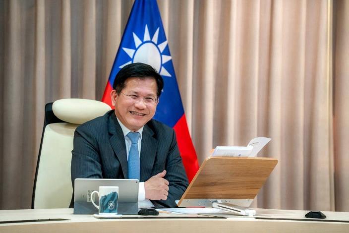 圖說一：外交部長林佳龍接受印尼「時代雜誌」（Majalah Tempo）視訊專訪，闡述印太安全局勢。