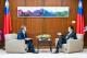 圖說二：外交部長吳釗燮接受「澳洲人報」駐北亞特派員William Glasgow專訪情形。