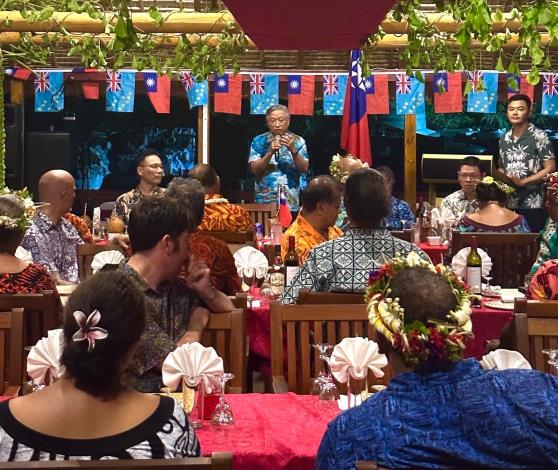 4. Special Envoy Tien hosts a dinner for Tuvaluan officials including the governor general, prime minister, and members of the cabinet.