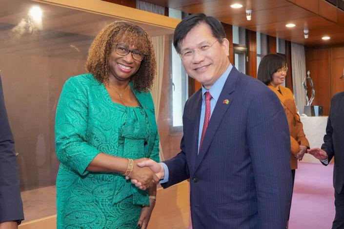 1. Minister Lin (right) and Ambassador Bowman (left) interact at the farewell luncheon