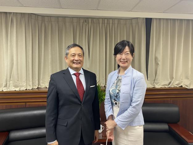 IDIA President Amb. Andrea S.Y. Lee meets with Minister of Civil Service Protection & Training Commission of Examination Yuan, Dr. Pei-Chih Hao