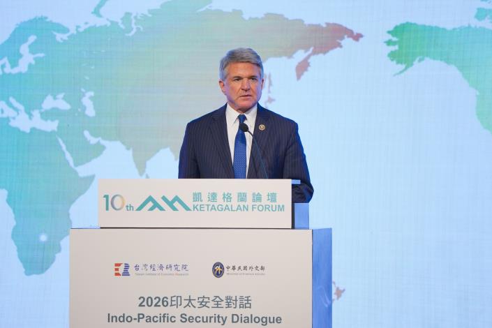 05圖說五：美國眾議院外交委員會榮譽主席麥考爾（Michael McCaul）擔任開幕專題演講人。